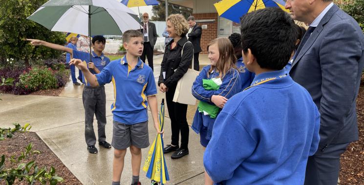 Oxley Park Public School (NSW) receives award for going green - Eco ...